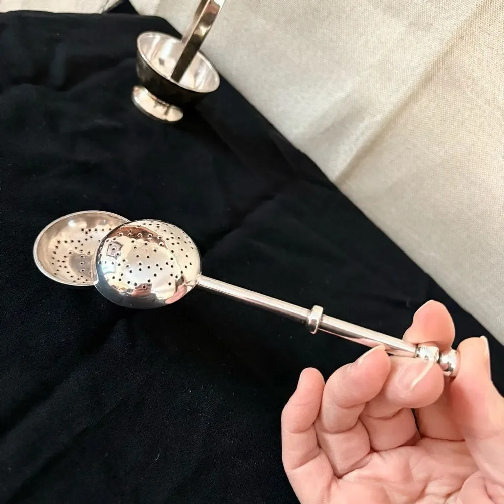 N/A charming vintage